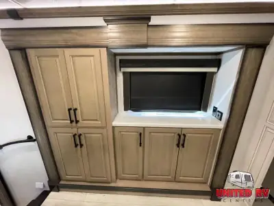 2025 Keystone Montana 3901RK photo 17