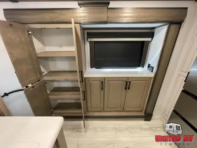 2025 Keystone Montana 3901RK photo 18