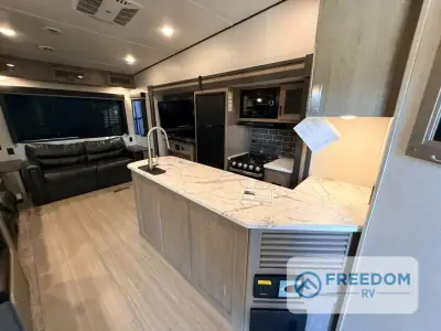 2021 Keystone Hideout 320MBDS photo 13