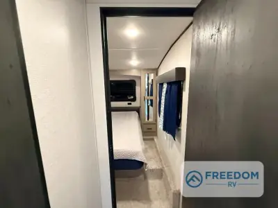 2021 Keystone Hideout 320MBDS photo 40