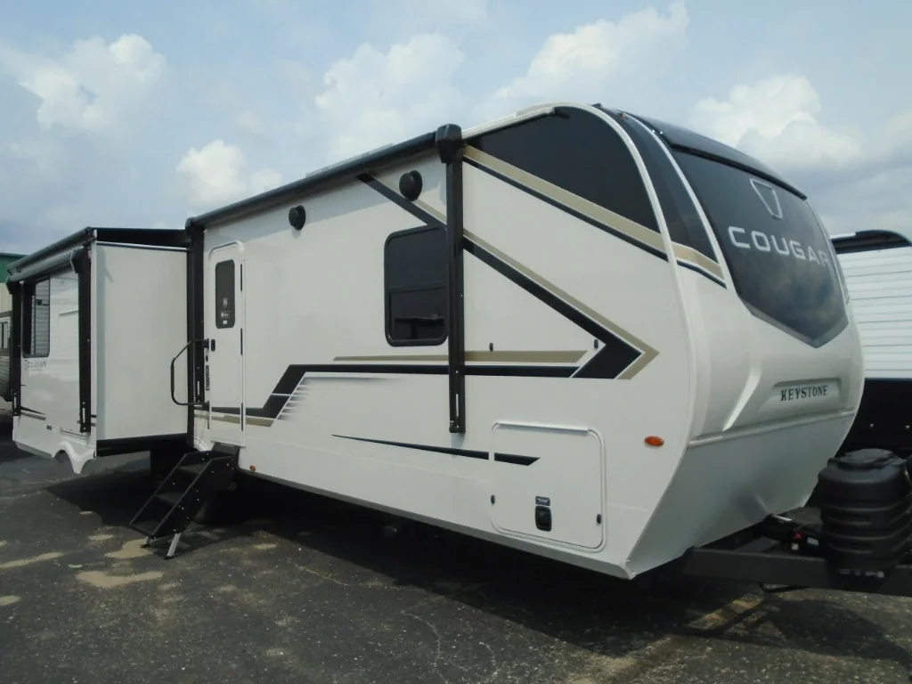 2027 Keystone Cougar Half-Ton 29RKE exterior