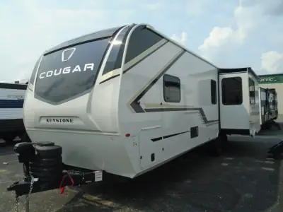 2027 Keystone Cougar Half-Ton 29RKE photo 8