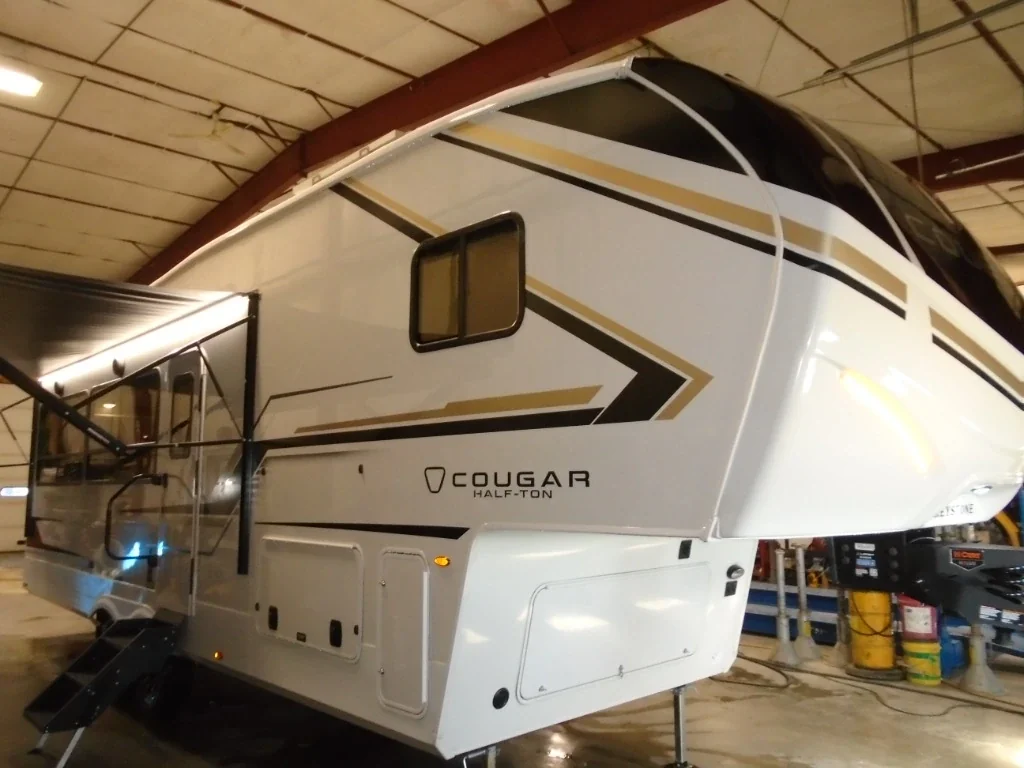 2026 Keystone Cougar Half-Ton 26RES exterior