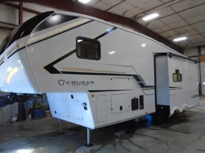 2026 Keystone Cougar Half-Ton 26RES photo 12
