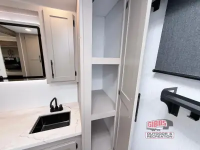2026 K-Z Connect C293RB photo 44