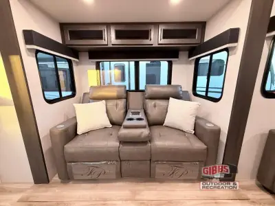 2026 Venture SportTrek Touring Edition STT336VRK photo 18