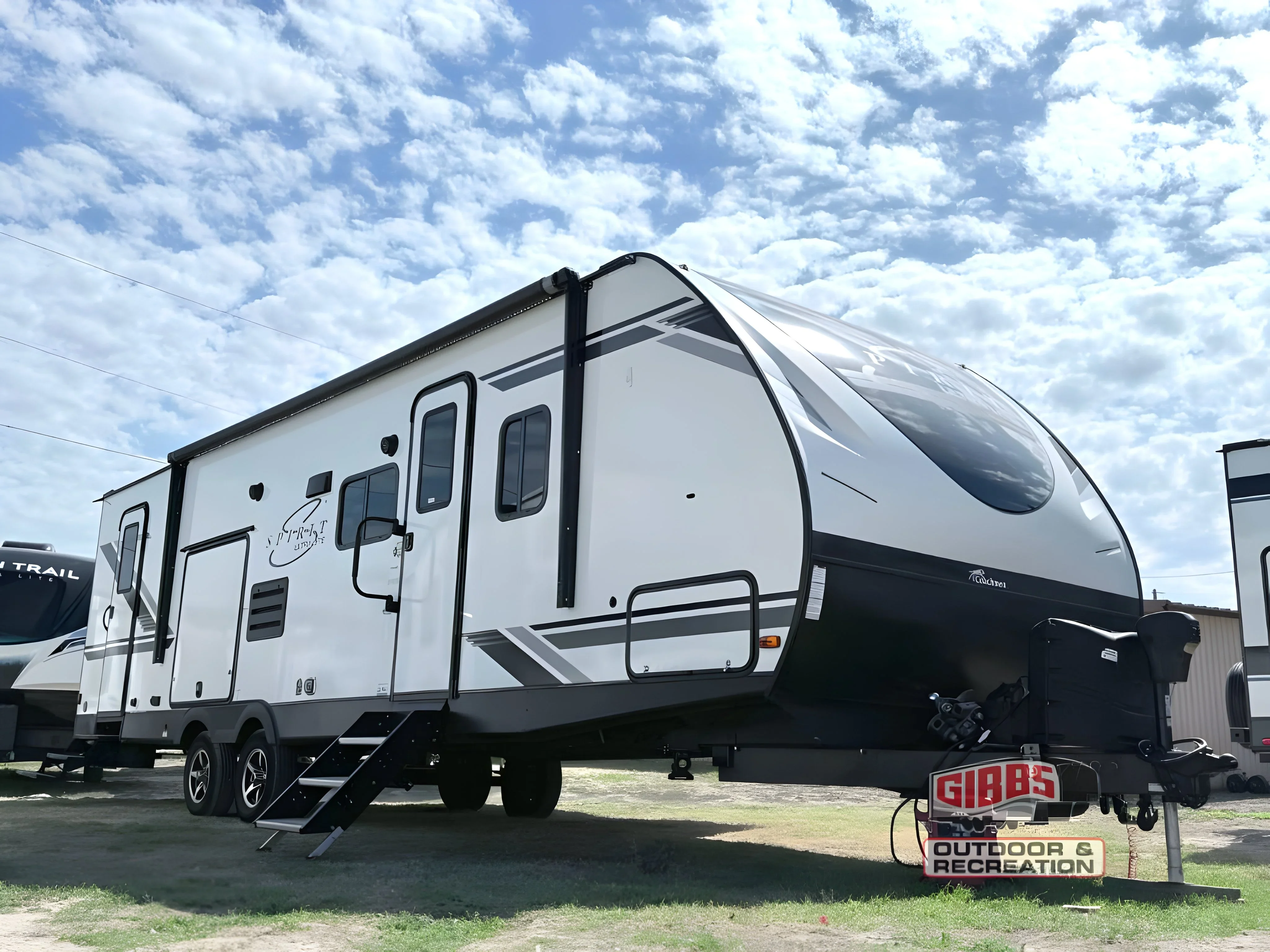 2021 Coachmen Northern Spirit Ultra Lite 2963BH exterior
