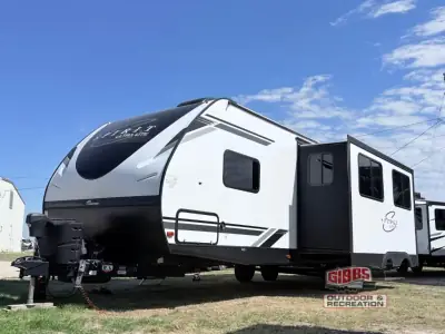 2021 Coachmen Northern Spirit Ultra Lite 2963BH photo 14