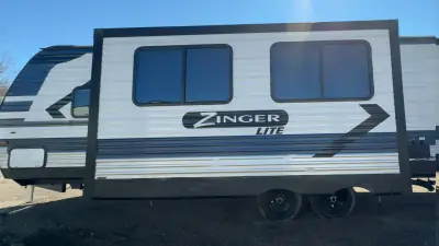 2022 Crossroads Zinger Lite ZR280BH photo 9