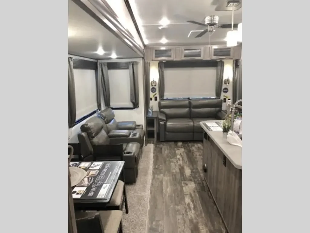 2019 Forest River Sabre 36BHQ exterior