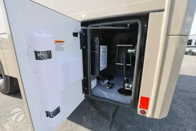 2026 Renegade Verona 36VSB photo 37