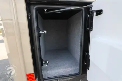 2026 Renegade Verona 36VSB photo 36