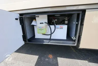 2026 Renegade Verona 36VSB photo 42