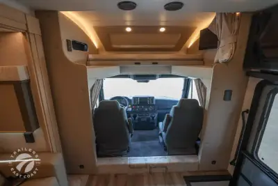 2026 Renegade Verona 36VSB photo 11