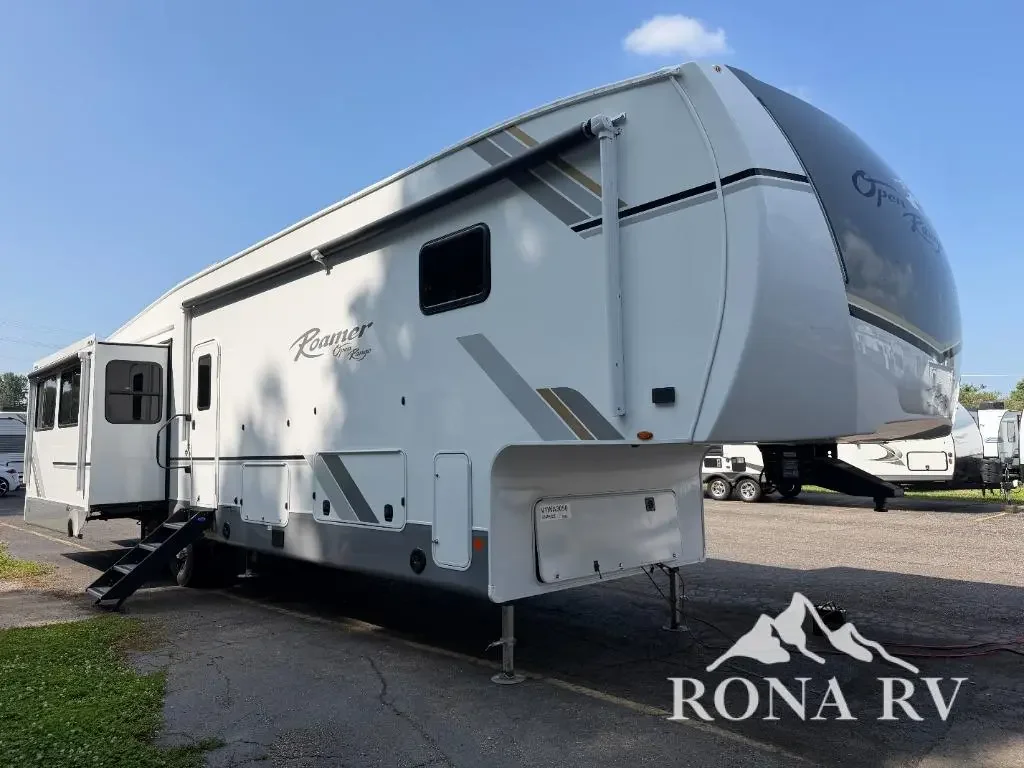 2027 Open Range Roamer 35MRQS exterior