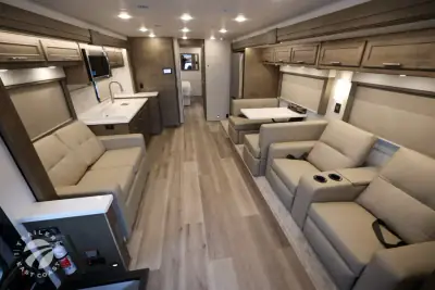 2026 Renegade Verona 40VTS photo 11