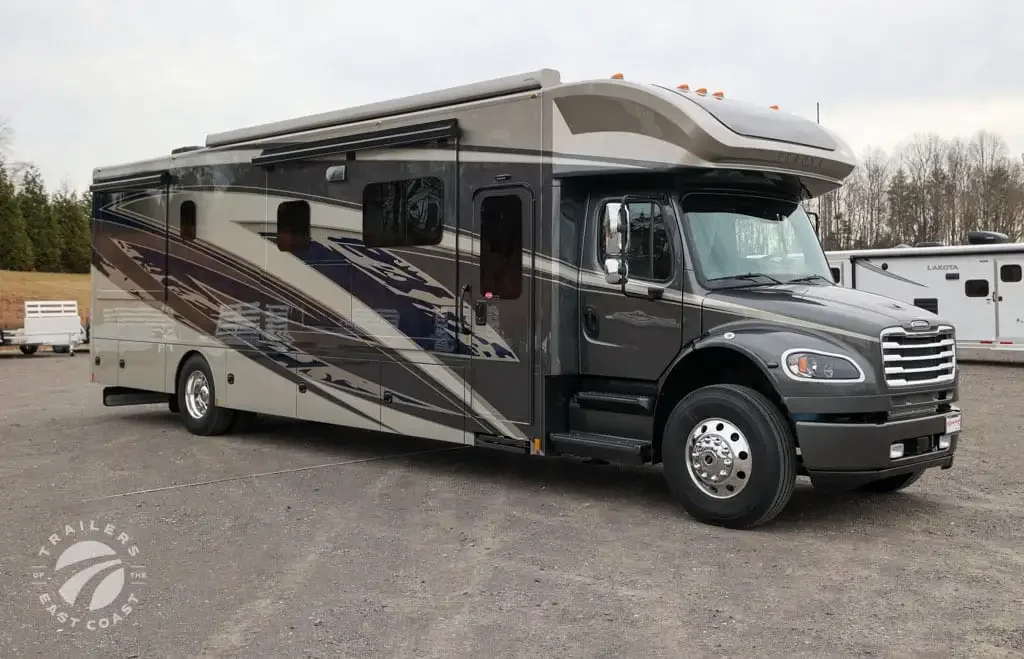 2026 Renegade Verona 40VTS exterior