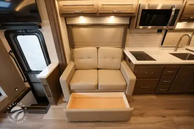 2026 Renegade Verona 40VTS photo 23