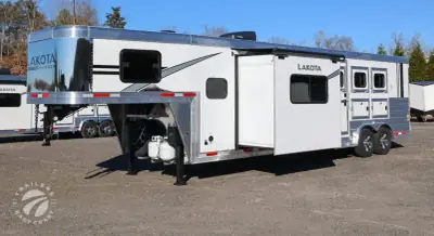 2026 Lakota Charger CH8313SR photo 5