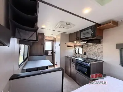 2021 Sunset Park Sun-Lite 18RD photo 14