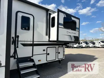 2026 Keystone Alpine 3710FL photo 59