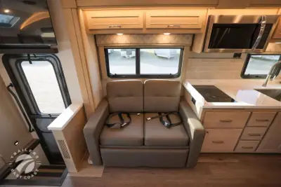 2026 Renegade Verona 40VTS photo 14
