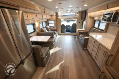2026 Renegade Verona 40VTS photo 3