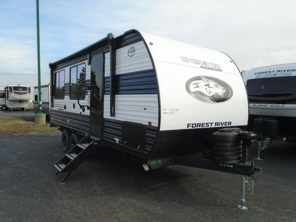 2026 Forest River Cherokee Grey Wolf 18RR exterior