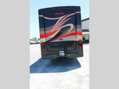 2018 Jayco Seneca 37K photo 5
