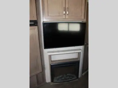 2018 Jayco Seneca 37K photo 18