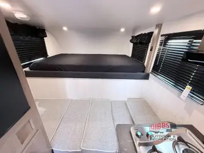 2026 Travel Lite Up Country 550U-XS photo 7