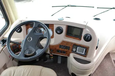 2009 Mandalay Luxury Division Mandalay Class A 43D photo 21