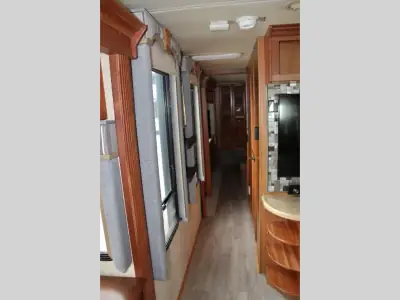 2009 Mandalay Luxury Division Mandalay Class A 43D photo 37