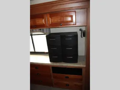 2009 Mandalay Luxury Division Mandalay Class A 43D photo 42