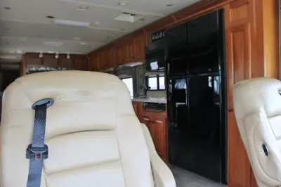 2009 Mandalay Luxury Division Mandalay Class A 43D photo 20