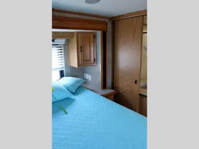 2005 Holiday Rambler Neptune 36PDD photo 30