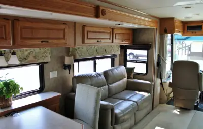 2005 Holiday Rambler Neptune 36PDD photo 34