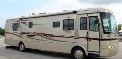 2005 Holiday Rambler Neptune 36PDD photo 3