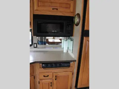 2005 Holiday Rambler Neptune 36PDD photo 17