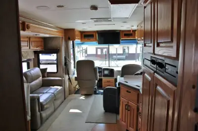2005 Holiday Rambler Neptune 36PDD photo 33