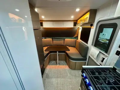 2027 Intech Sol Horizon photo 4