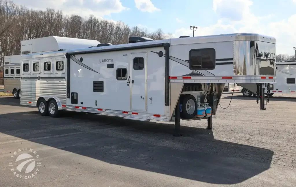 2026 Lakota Charger CH8413SR exterior