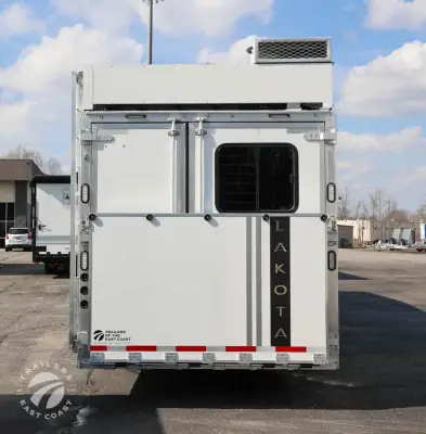 2026 Lakota Charger CH8413SR photo 3