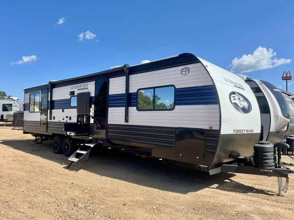 2026 Forest River Cherokee Grey Wolf 28RRT exterior