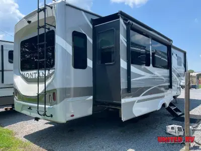 2022 Keystone Montana Legacy 3231CK photo 6