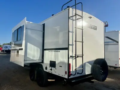 2026 Winnebago Micro Minnie 2108FBS photo 4