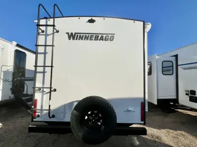 2026 Winnebago Micro Minnie 2108FBS photo 12