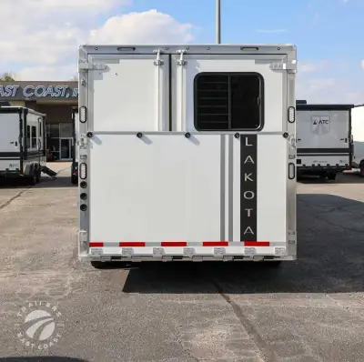 2026 Lakota Charger CH8313SR photo 3