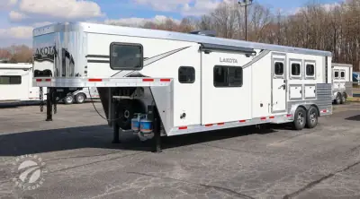 2026 Lakota Charger CH8313SR photo 2