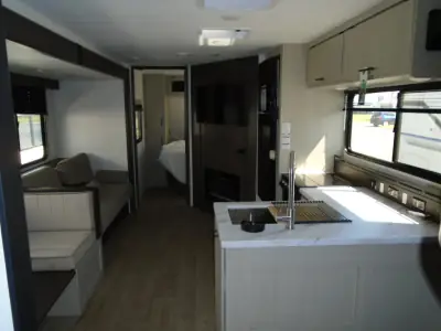 2027 Forest River Cherokee Alpha Wolf 27BHX photo 24